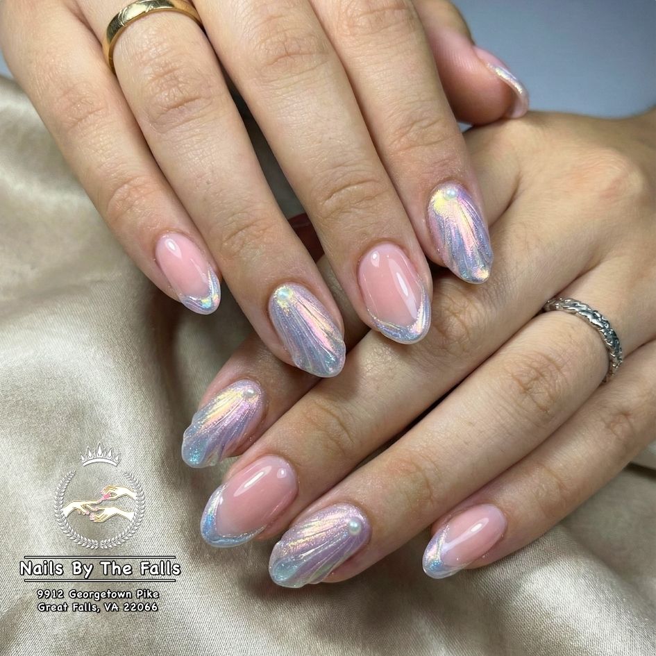 Nails By the Falls_13426